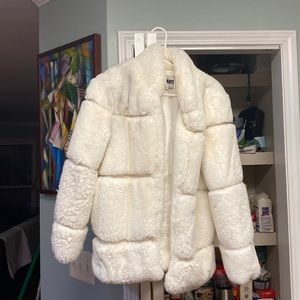 Apparis Coat